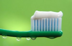 зубная паста опасна для здоровья